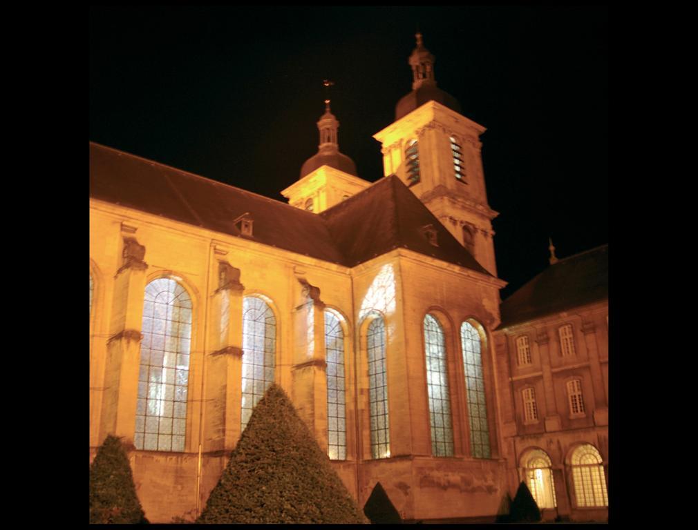 Hotel De L'Abbaye Des Premontres Pont-à-Mousson Exteriör bild